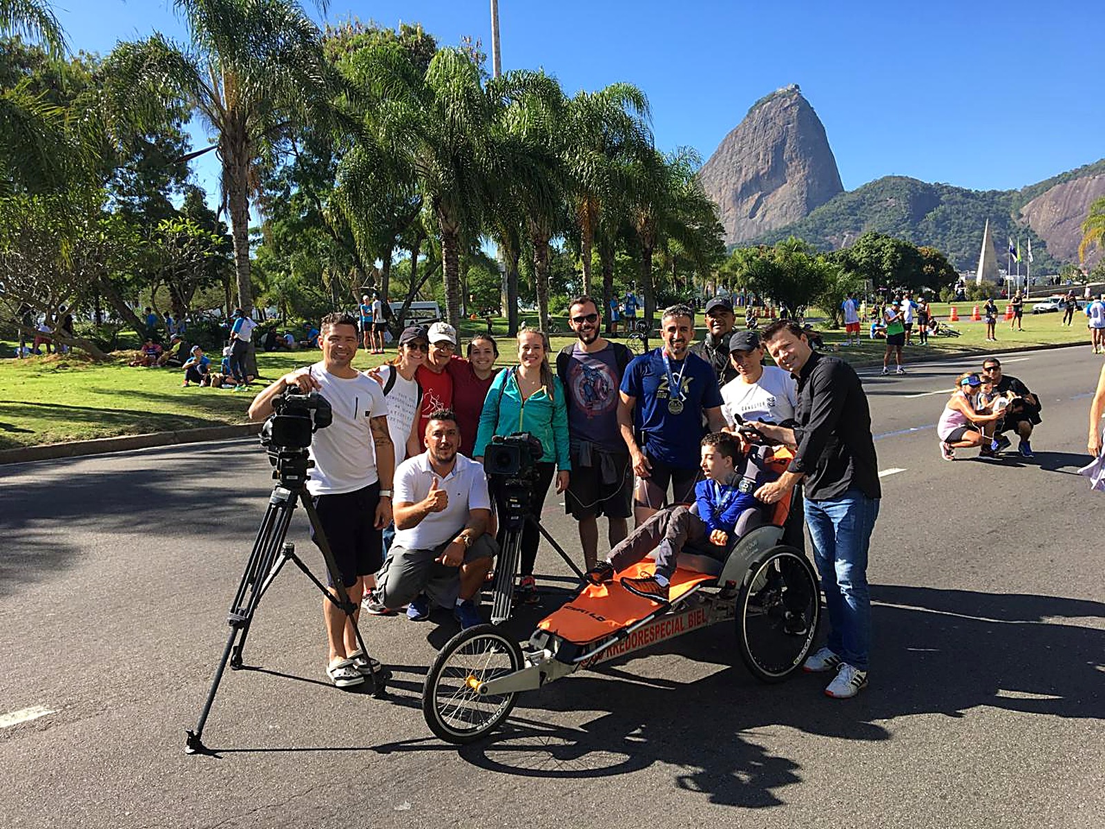 Equipe do Programa Eliana em gravação externa no Rio, 2017